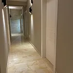 Bobi Hotel 3*