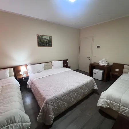 Hotel Bobi