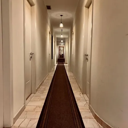 Hotel Bobi 3*