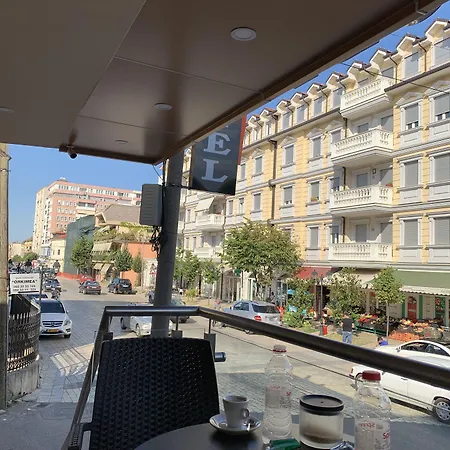 Hotel Bobi